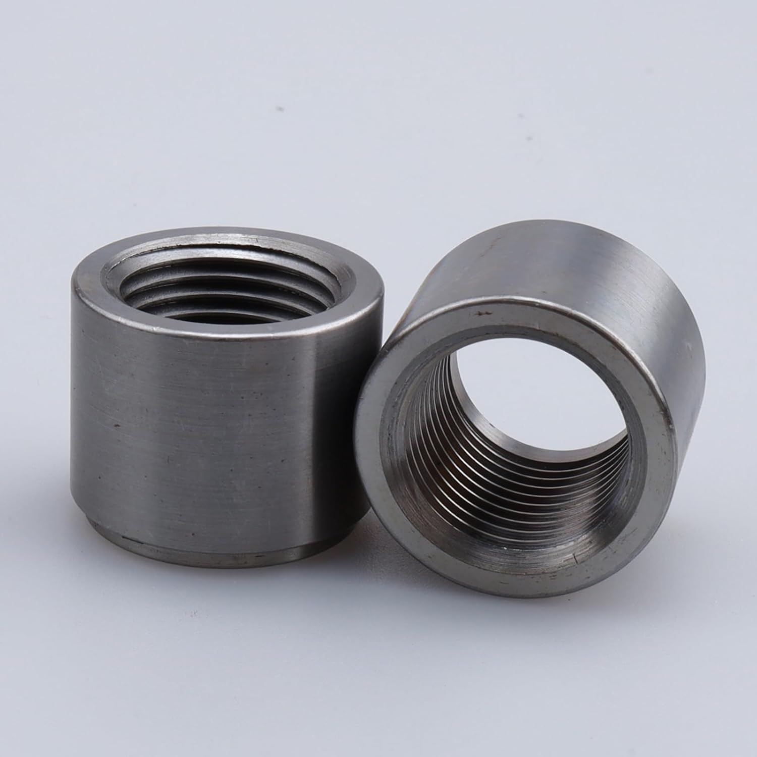 Detalle 2 de AC PERFORMANCE Steel Female 1/4 NPT Weld-On Bung (1/4"), pack of 2