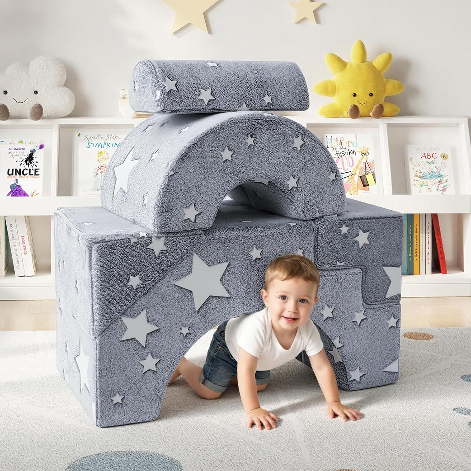 Detalle 2 de MeMoreCool Kids Foam Climbing Couch with Glow-in-the-Dark Stars