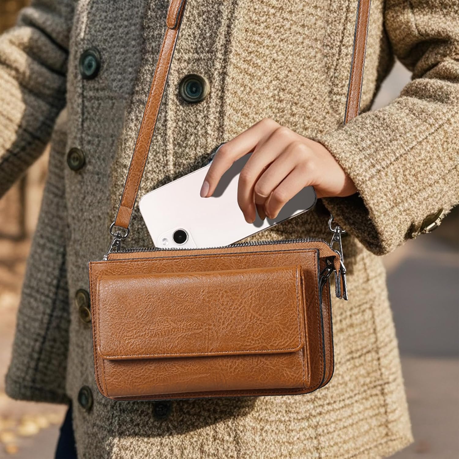 Thumbnail 6 de GAEKEAO RFID blocking crossbody bag for women with phone purse and wristlet strap