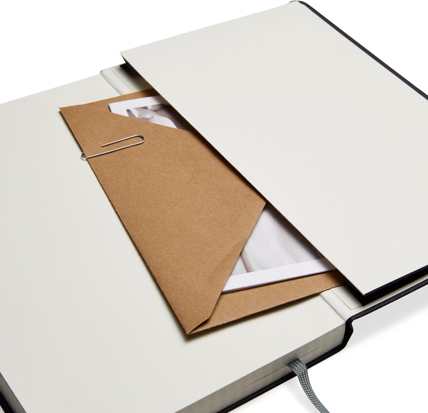 Thumbnail 3 de Amazon Basics Taccuino classico A5, pagine bianche 📝