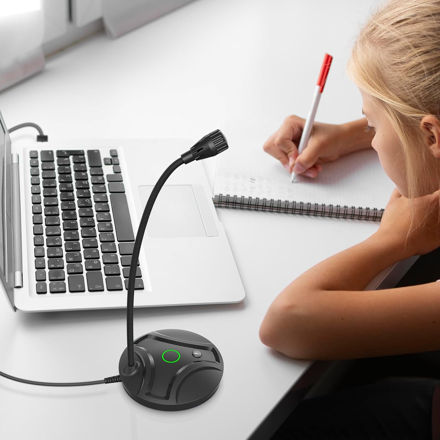 Detalle 1 de CMOCIIY 605 USB Desktop Microphone with Flexible Gooseneck and Mute LED