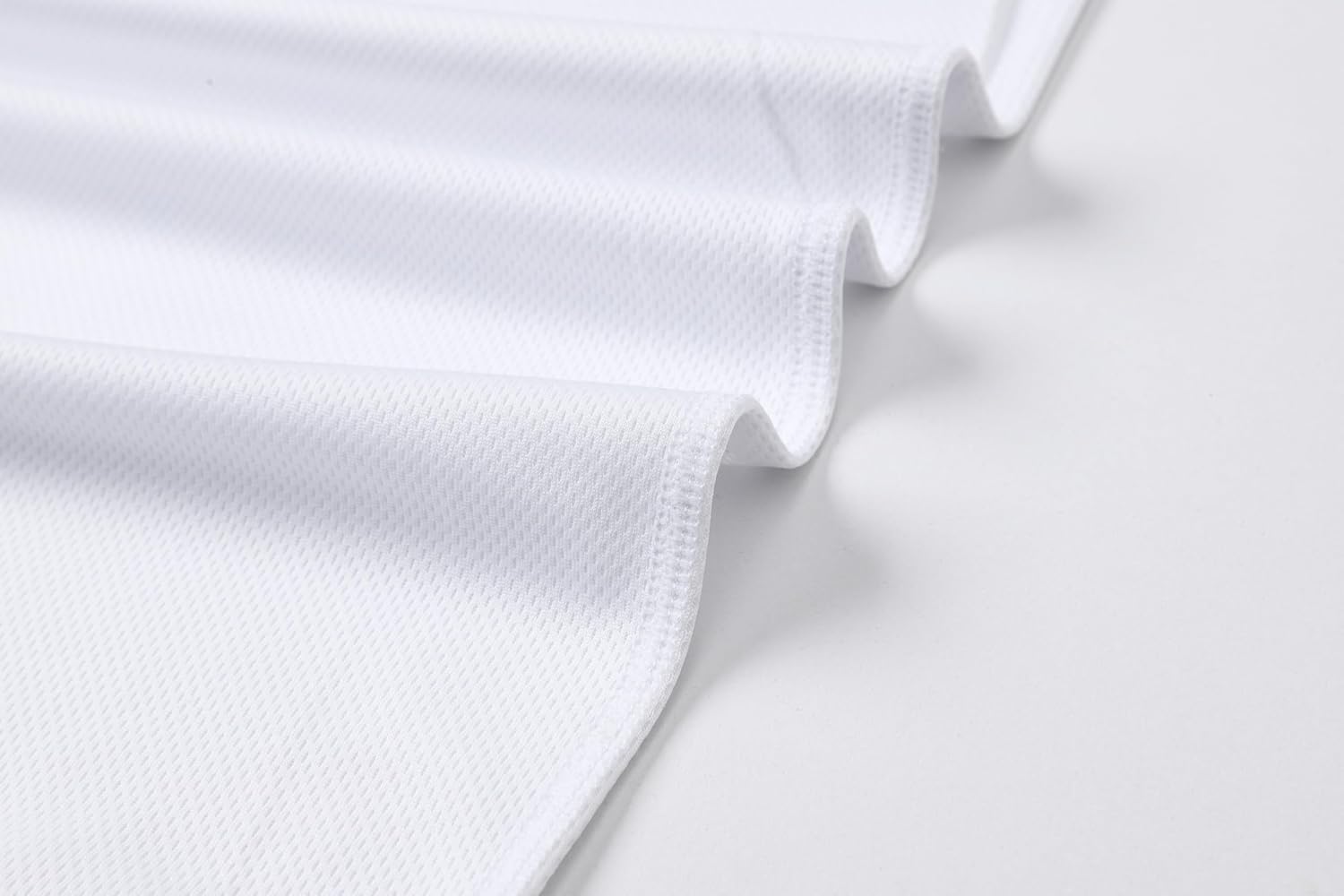 Detalle 2 de ZENGVEE Men’s Gym T-Shirts — athletic quick-dry, moisture-wicking sports tops