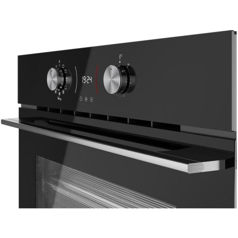 Detalle de Horno compacto Teka AirFry HLC 8406 BK 45L: eficiencia A+ y limpieza hidrolítica