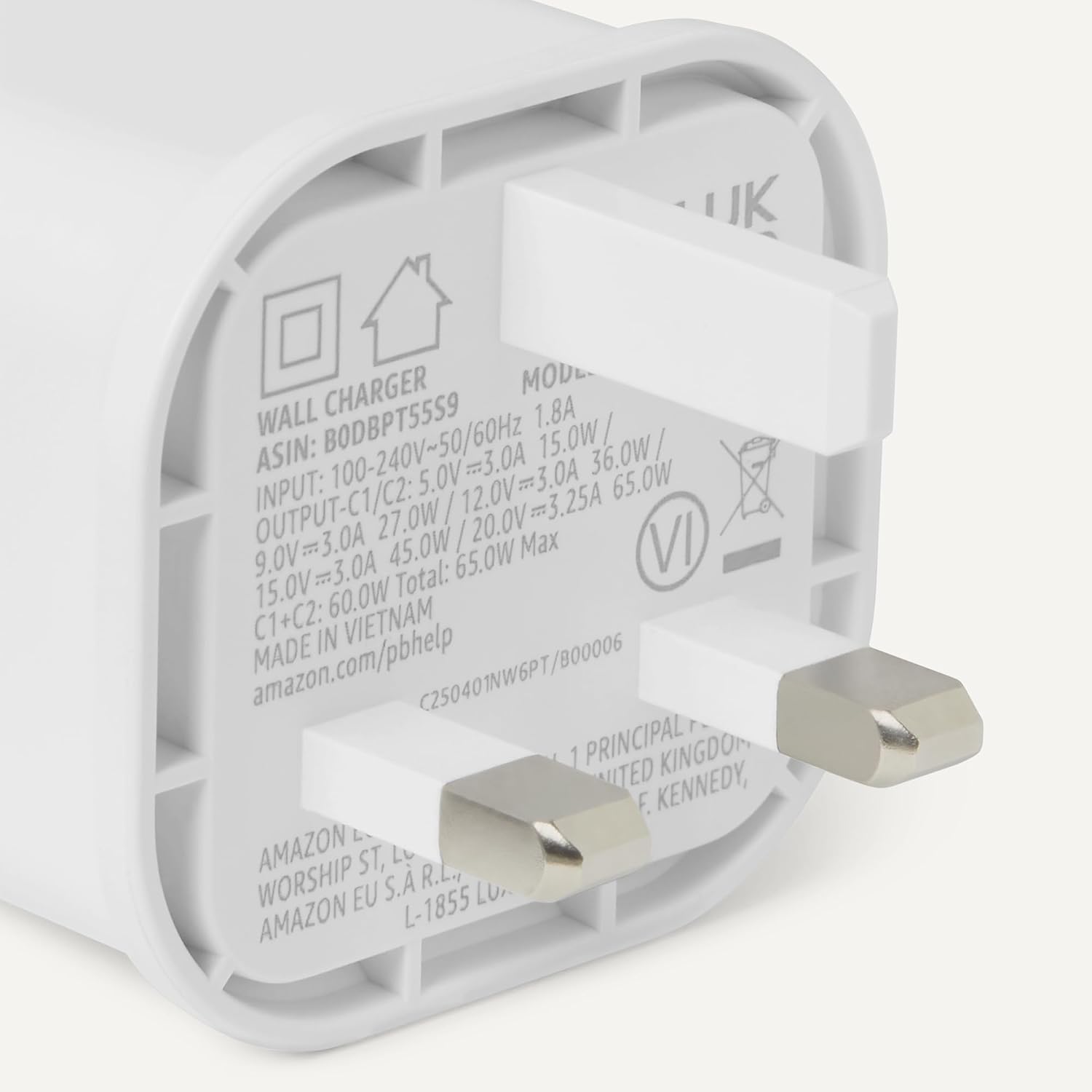 Thumbnail 2 de Amazon Basics Nano GaN 65W USB-C Fast Charging 2-Port Wall Charger (White)