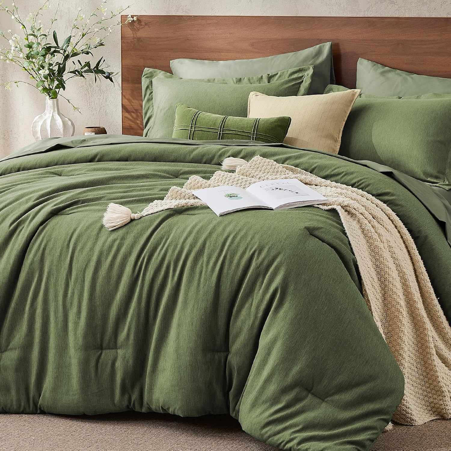 Detalle de JOLLYVOGUE Queen 7-Piece Comforter Set, Dark Green, Double-Tone Microfibre