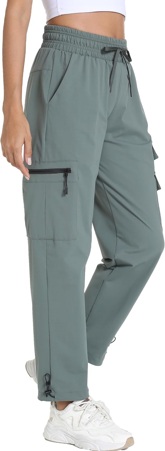 Detalle de Yoglegins Women's Lightweight Hiking Joggers with Pockets