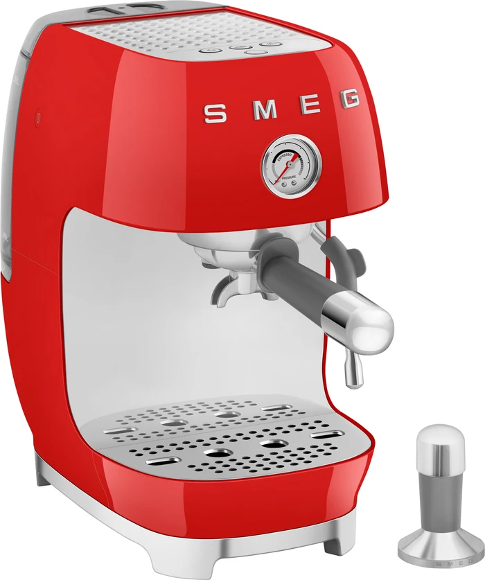 Thumbnail 7 de Smeg ECF03RDEU Rot – kompakte Espressomaschine mit Dampfdüse, glattem Milchschaum und Manometer