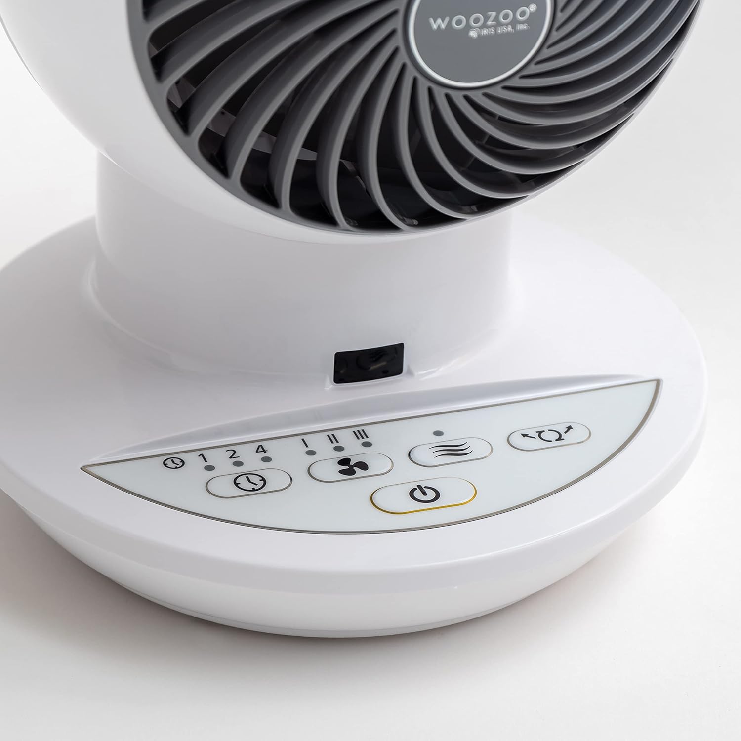 Detalle de IRIS USA WOOZOO Air Circulator Fan with Remote and Oscillation