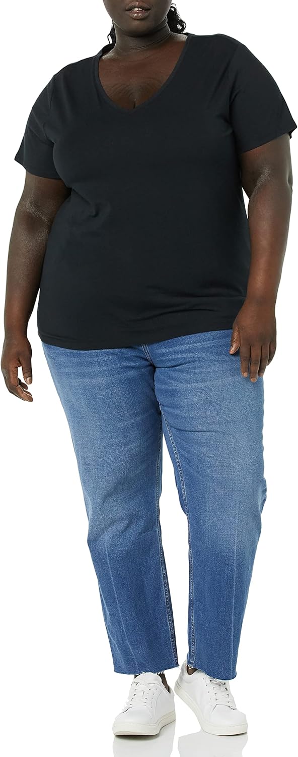Thumbnail 3 de Amazon Essentials Women’s Plus Size Short-Sleeve V-Neck T-Shirt (Multipacks)
