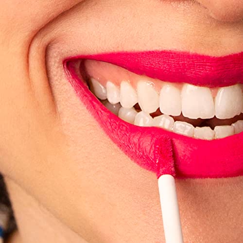 Detalle 2 de 3INA The Longwear Lipstick 334, rose vif 🎨