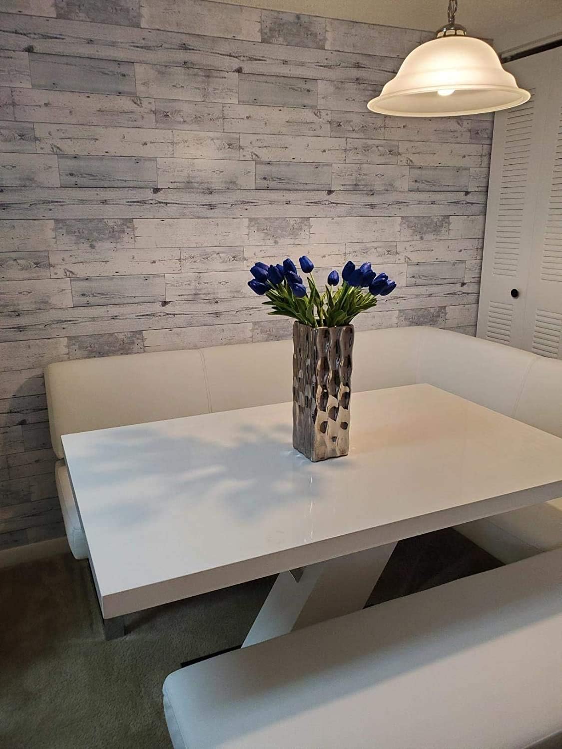 Detalle 2 de APPIOK Peel-and-Stick Wallpaper, Light Grey and White Distressed Wood Plank