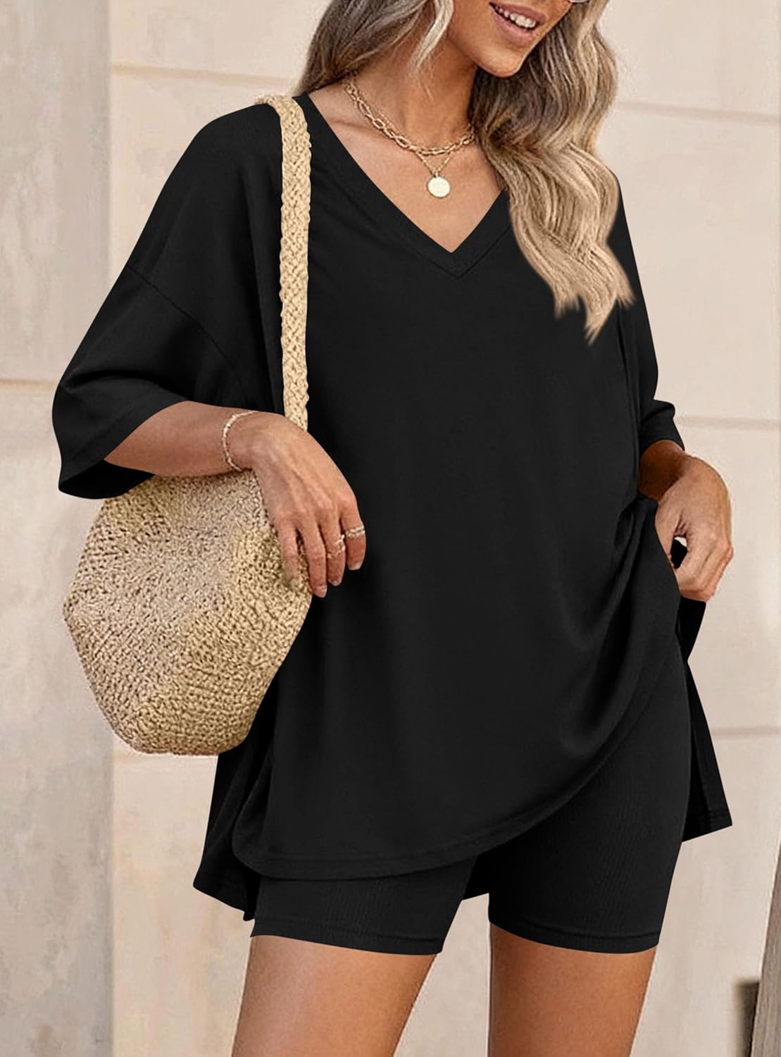 Thumbnail 5 de PRETTYGARDEN 2-Piece Women’s Summer Lounge Set with V-Neck Oversized Shirt and High-Waist Biker Shorts