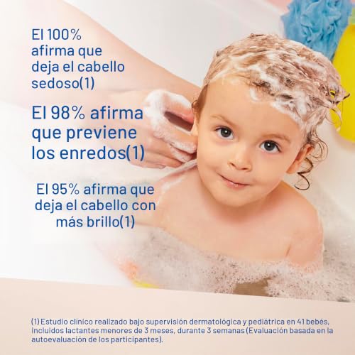 Detalle de Mustela Champú con Perseosa de Aguacate BIO y Camomila para bebé, niños y toda la familia (500 ml)