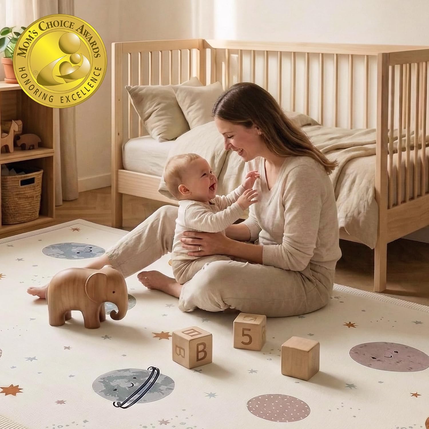 Detalle de Hakuna Matte CloudSoft Baby Play Mat for Floor 60" x 80" – Planets Coral Velvet Memory Foam Rug