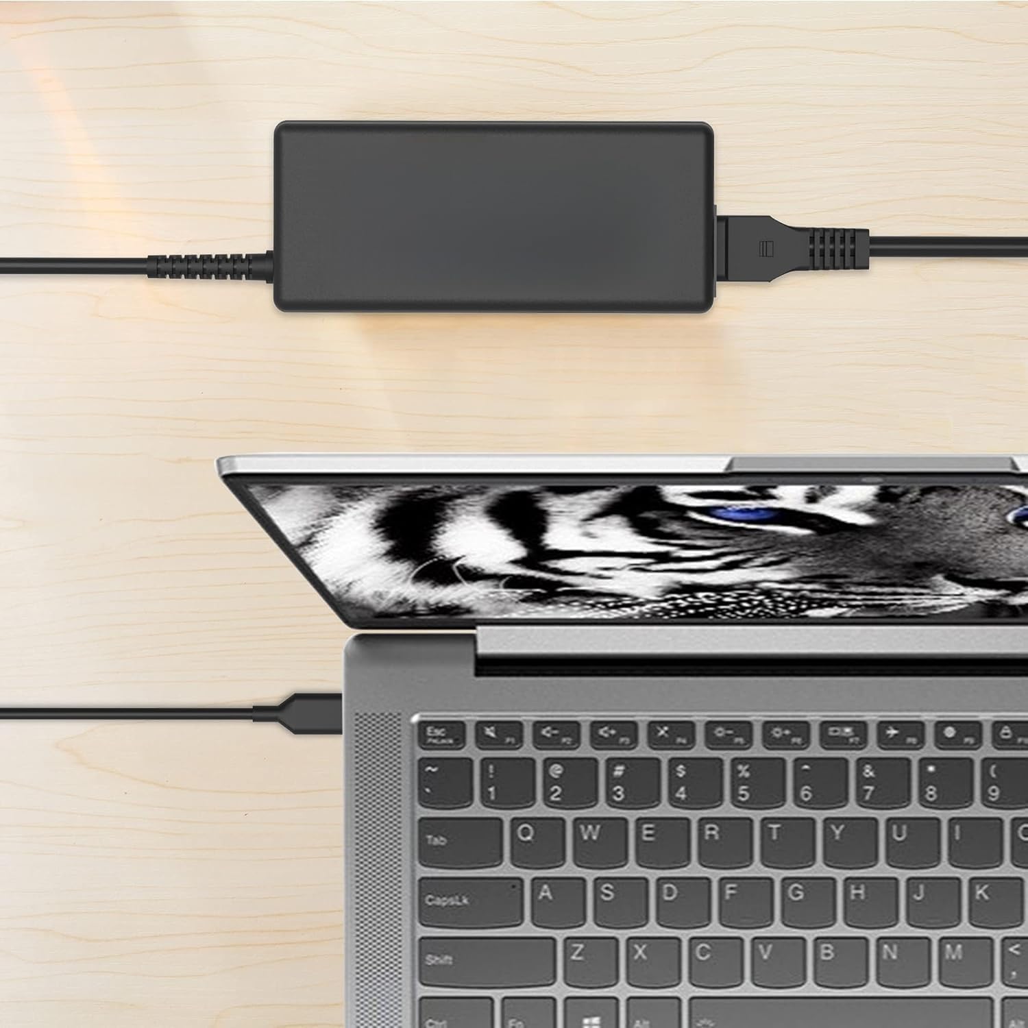 Thumbnail 4 de SLE-TECH Universal USB-C Chromebook Charger 65W (Type-C Power Cord), compatible with select HP, Lenovo, Dell, Acer, ASUS and more