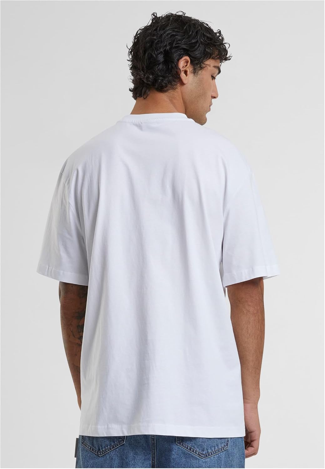 Detalle de Urban Classics Herren T-Shirt Tall – Relaxed Fit, Oversize, Extra Lang