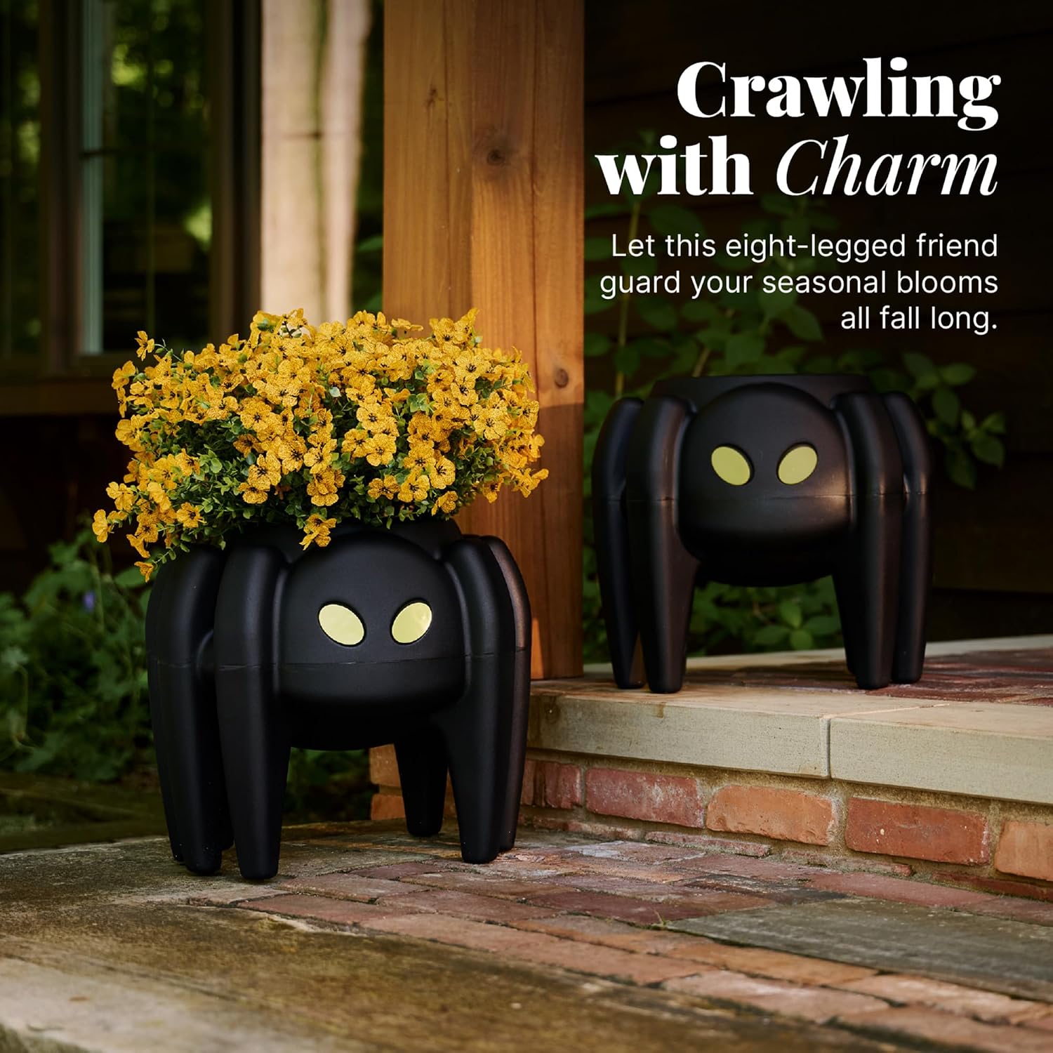 Detalle 2 de Step2 564299 Spooky Spider Planter, Black Halloween Decor with Glow-in-the-Dark Eyes
