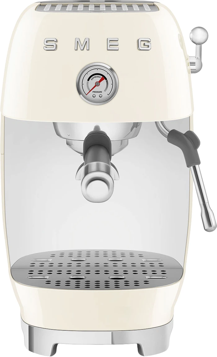 Detalle de Smeg ECF03CREU Creme: Espressomaschine mit Manometer, cremigem Cappuccino und Latte Art