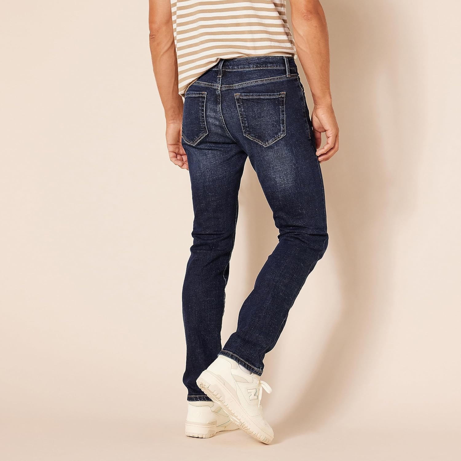 Thumbnail 1 de Amazon Essentials Men's Slim-Fit Jeans – Discontinued Colours