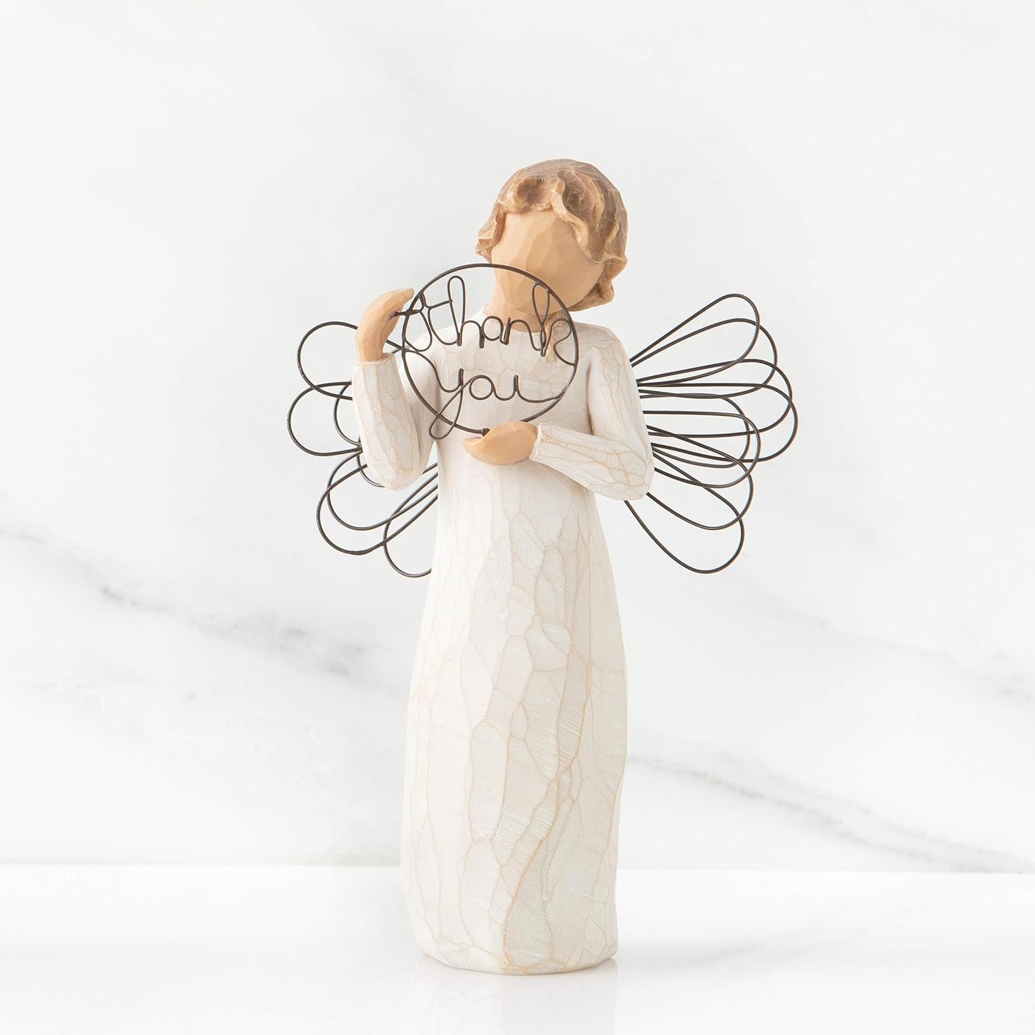 Detalle 2 de Enesco 26166 Juste pour Toi – pièce décorative en résine façon bois sculpté, 14 cm