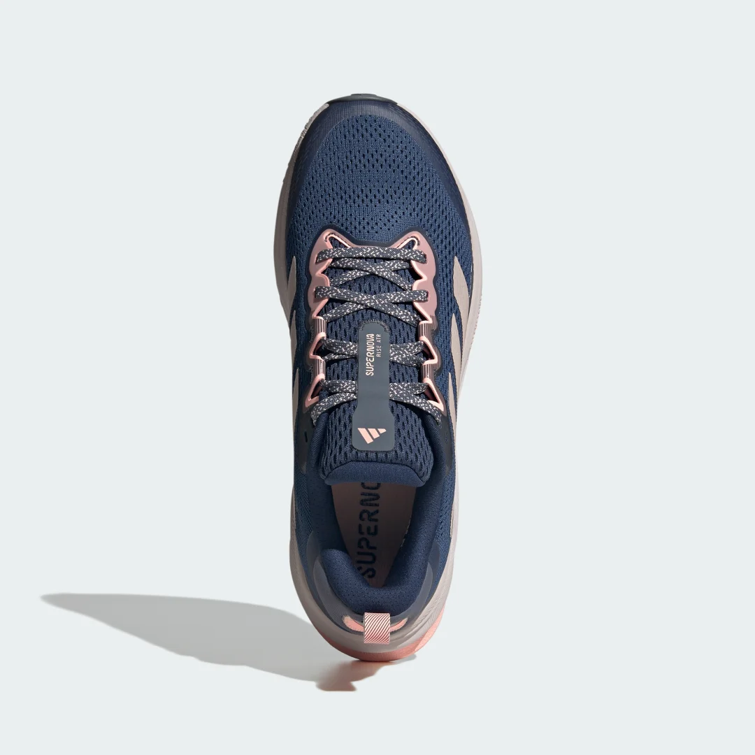 Detalle de Adidas Supernova Rise All Terrain, zapatilla de running azul