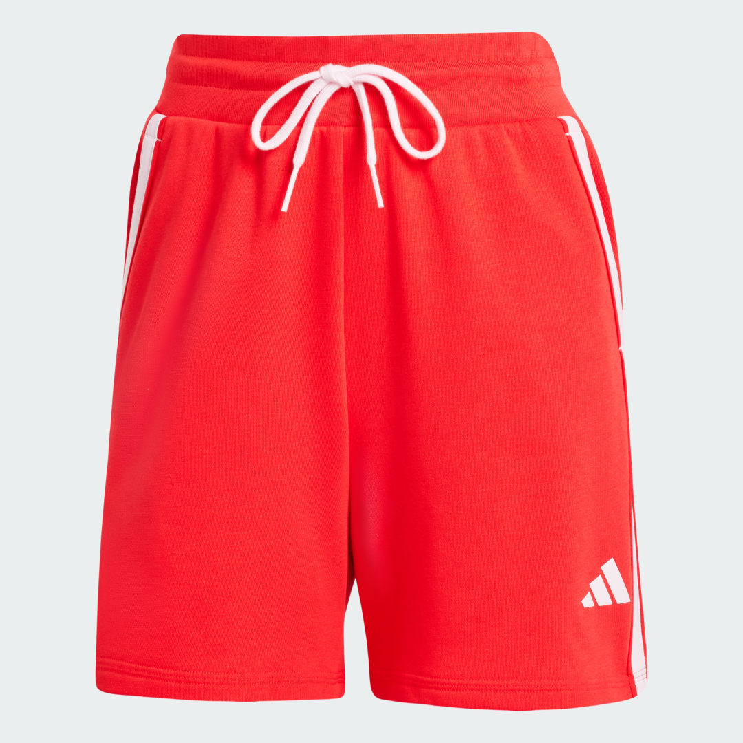 Detalle de Pantalón corto Essentials Color Pop French Terry de Adidas – rojo, cómodo y urbano