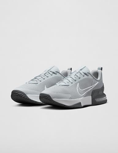 Detalle de Nike Air MAX Alpha Trainer 6 Sneaker: amortiguación Max Air y base estable para entrenamientos en gimnasio