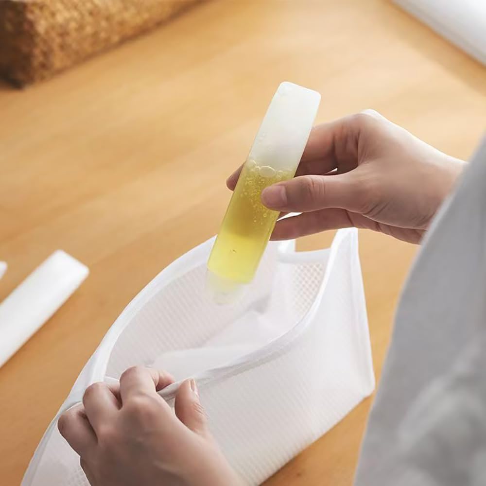 Detalle de 6‑teiliges Reiseflaschen-Set aus transparentem Kunststoff (50 ml/30 ml) – nachfüllbar & auslaufsicher