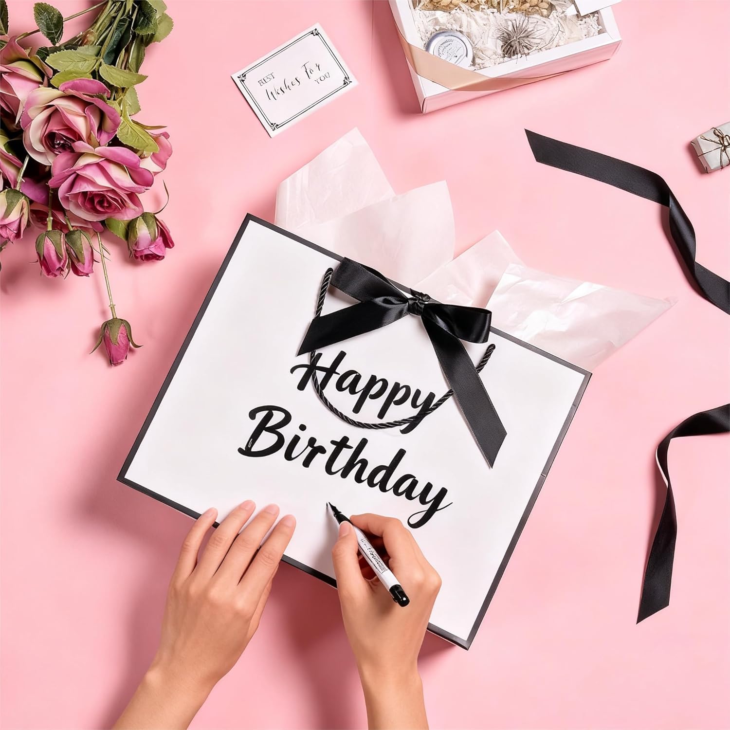 Detalle de Gift Bags for Presents – 10 Pcs White & Black Gift Bags with Bows