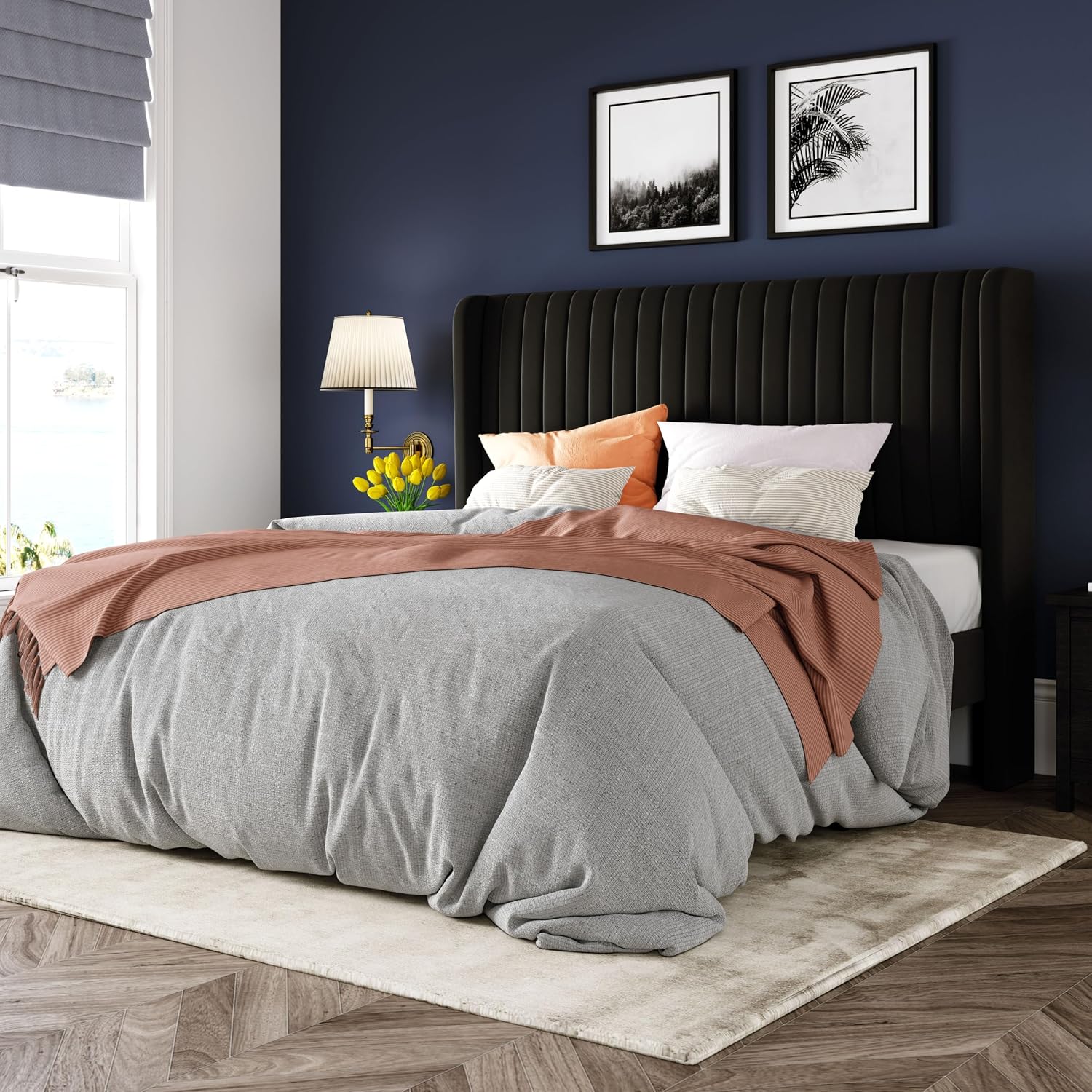 Detalle de Allewie Queen Bed Frame