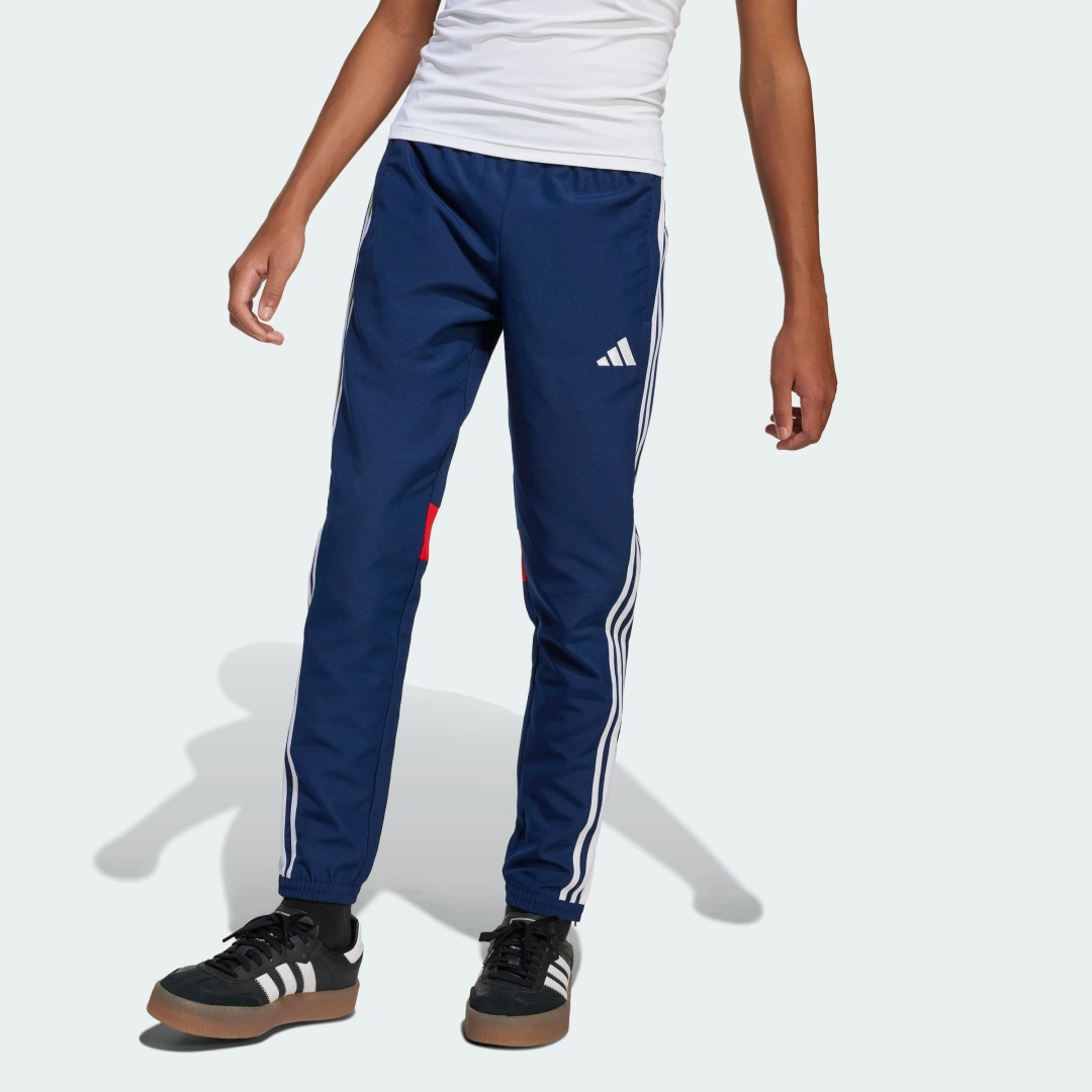 Thumbnail 1 de Pantalón Tiro 25 Essentials Woven (Adolescentes) – Adidas