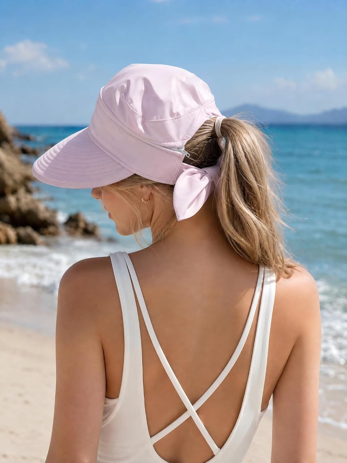 Detalle de AlturaGo 2-in-1 Women's Sun Hat and Visor, Ponytail-Friendly, Quick-Dry