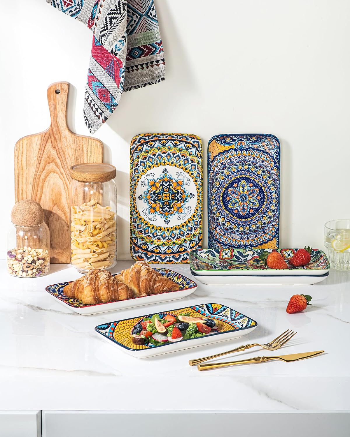 Detalle de HENXFEN LEAD Porcelain 10-Inch Rectangular Serving Plates – Bohemian Floral Colour Set