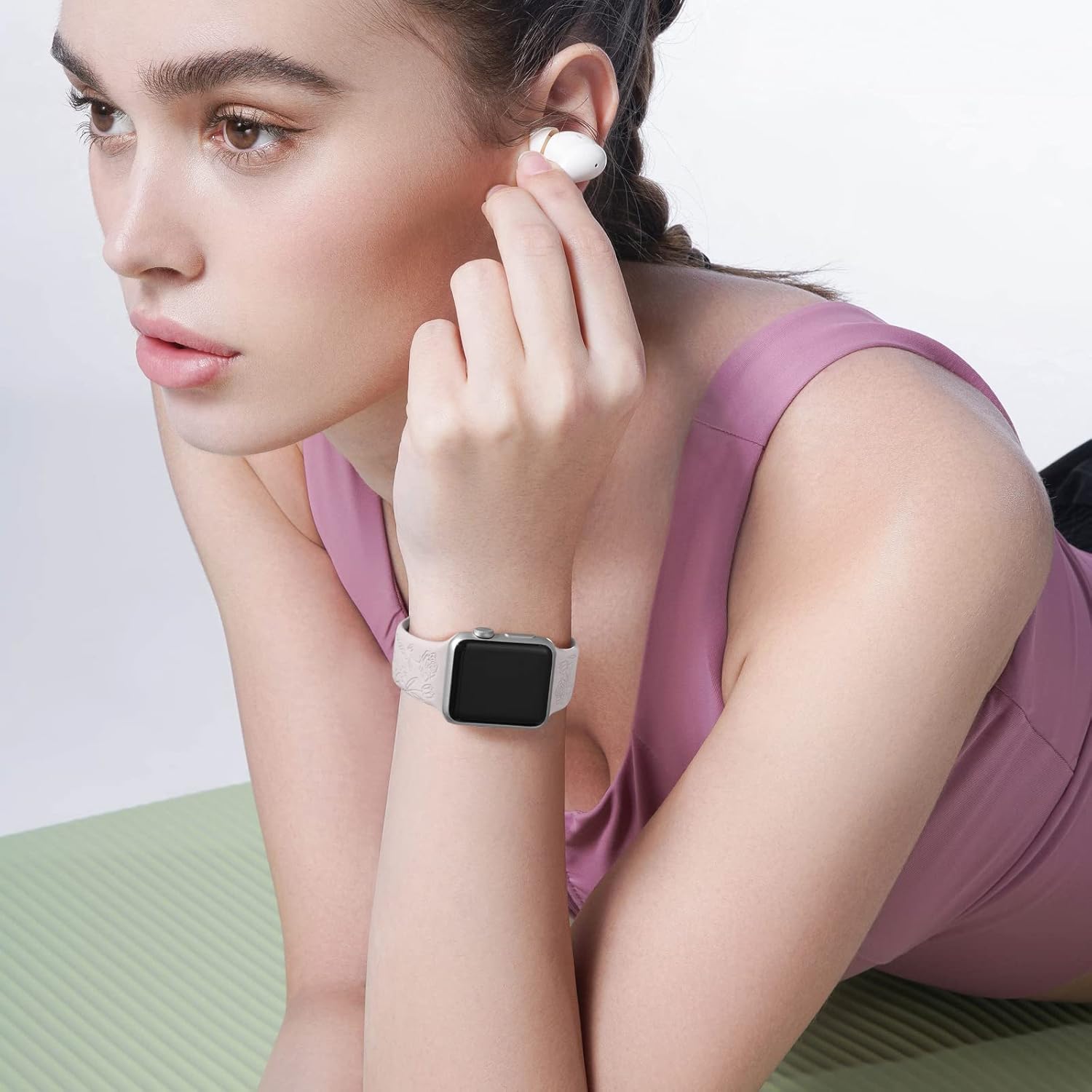 Thumbnail 6 de Mastten Floral Engraved Silicone Strap for Apple Watch (44–49mm): Rose Garden Style