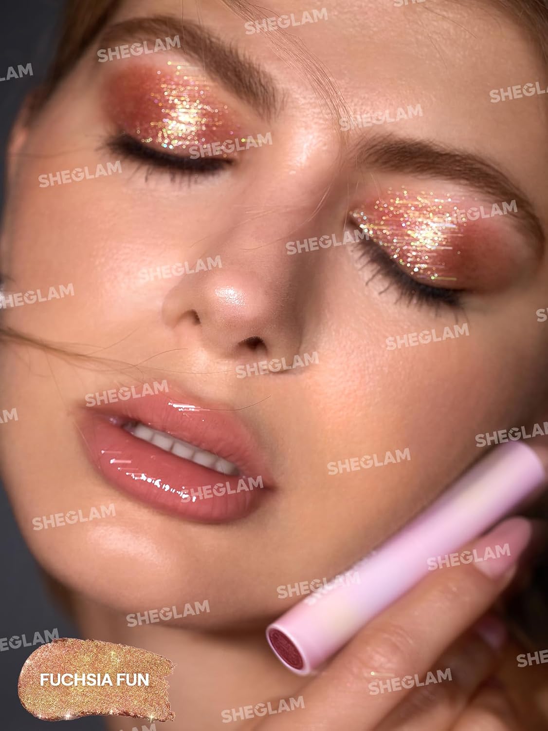 Thumbnail 4 de SHEGLAM Crystal Jelly Glaze Stick Eyeshadow in Fuchsia Fun, Shimmer Finish
