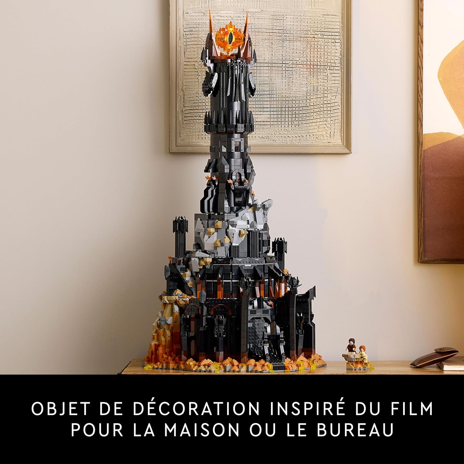 Detalle 2 de LEGO Icons Barad-dûr (Le Seigneur des Anneaux) 10333 : le set de forteresse pour adultes