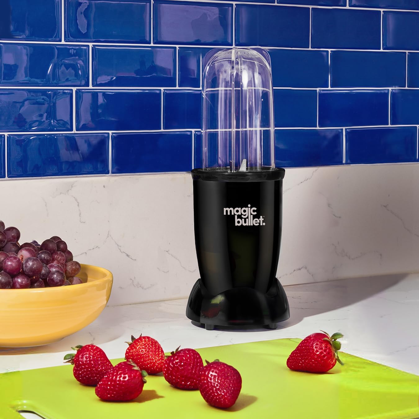 Detalle 2 de magic bullet Blender 7pc Set in Black (10,000 RPM) – compact, portable blender for smoothies, soups & more