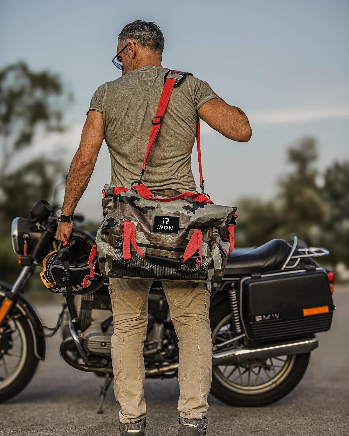 Detalle de BORLENI Motorrad Hecktasche Gepäckrolle 30L – wasserdicht, Rolltop, MOLLE-System, reflektierend, vielseitig nutzbar