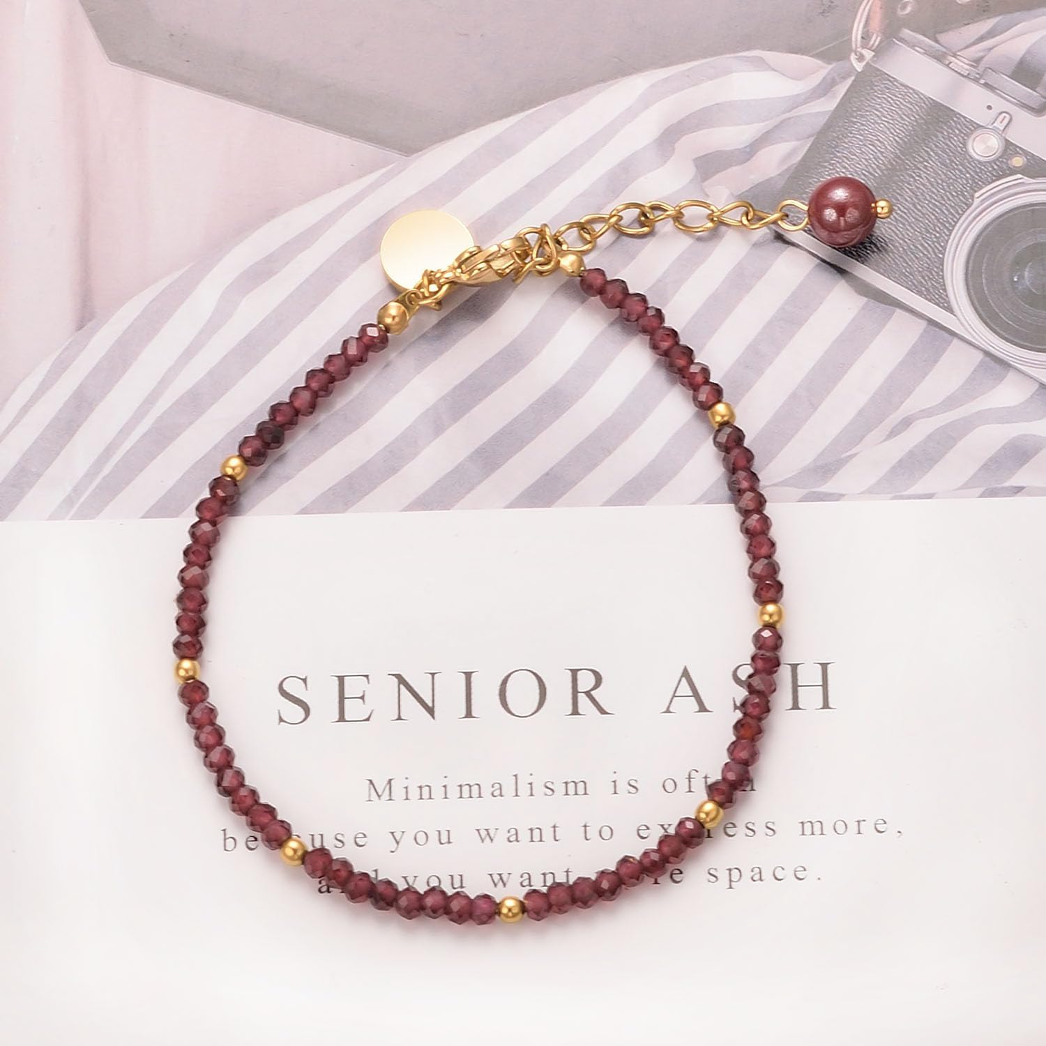 Detalle 2 de Vissen Naturstein Armband Damen – Edelstahl Gold verstellbar