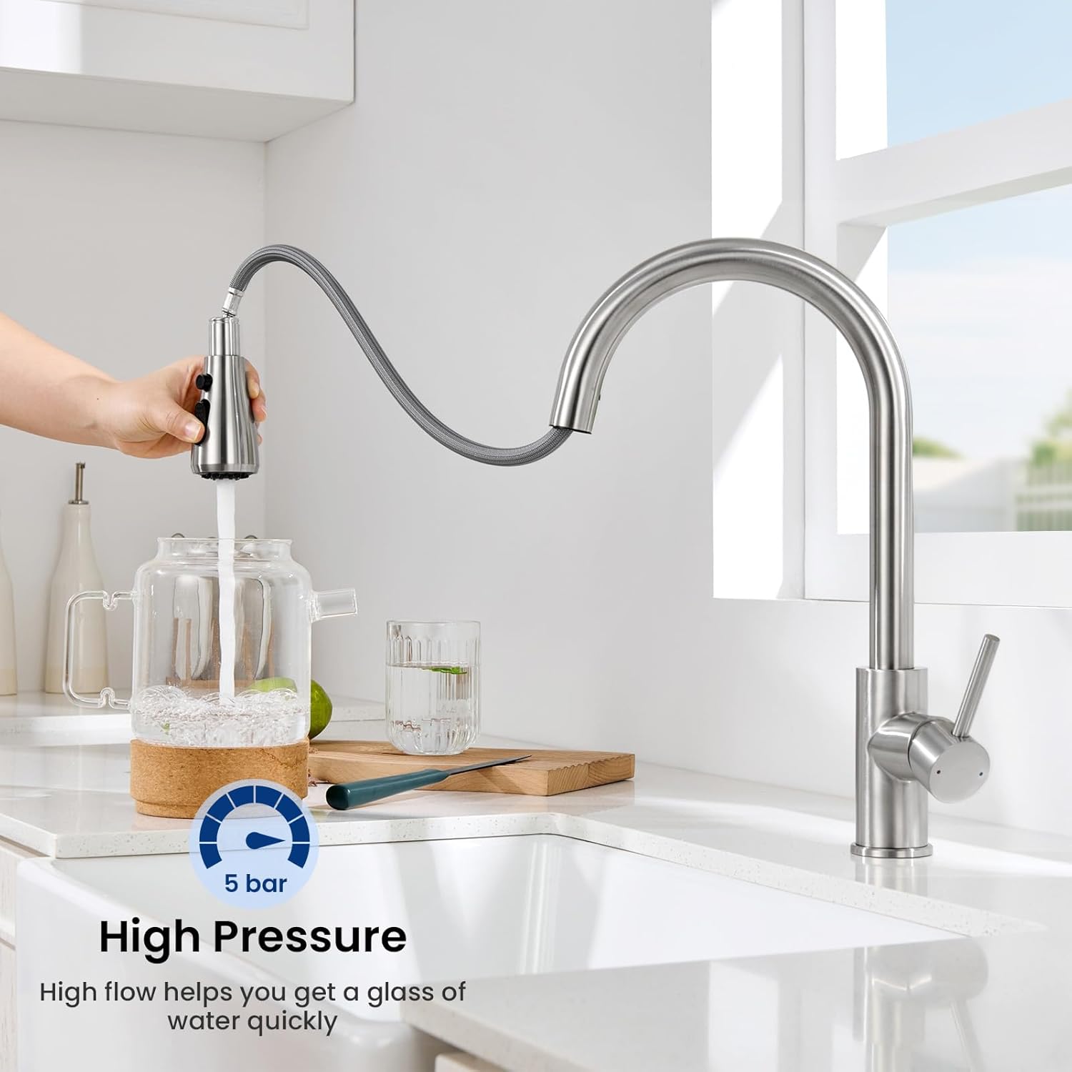 Detalle de DERW Kitchen Tap Pull Out Mixer Tap with 3 Spray Modes and 360° Swivel Spout