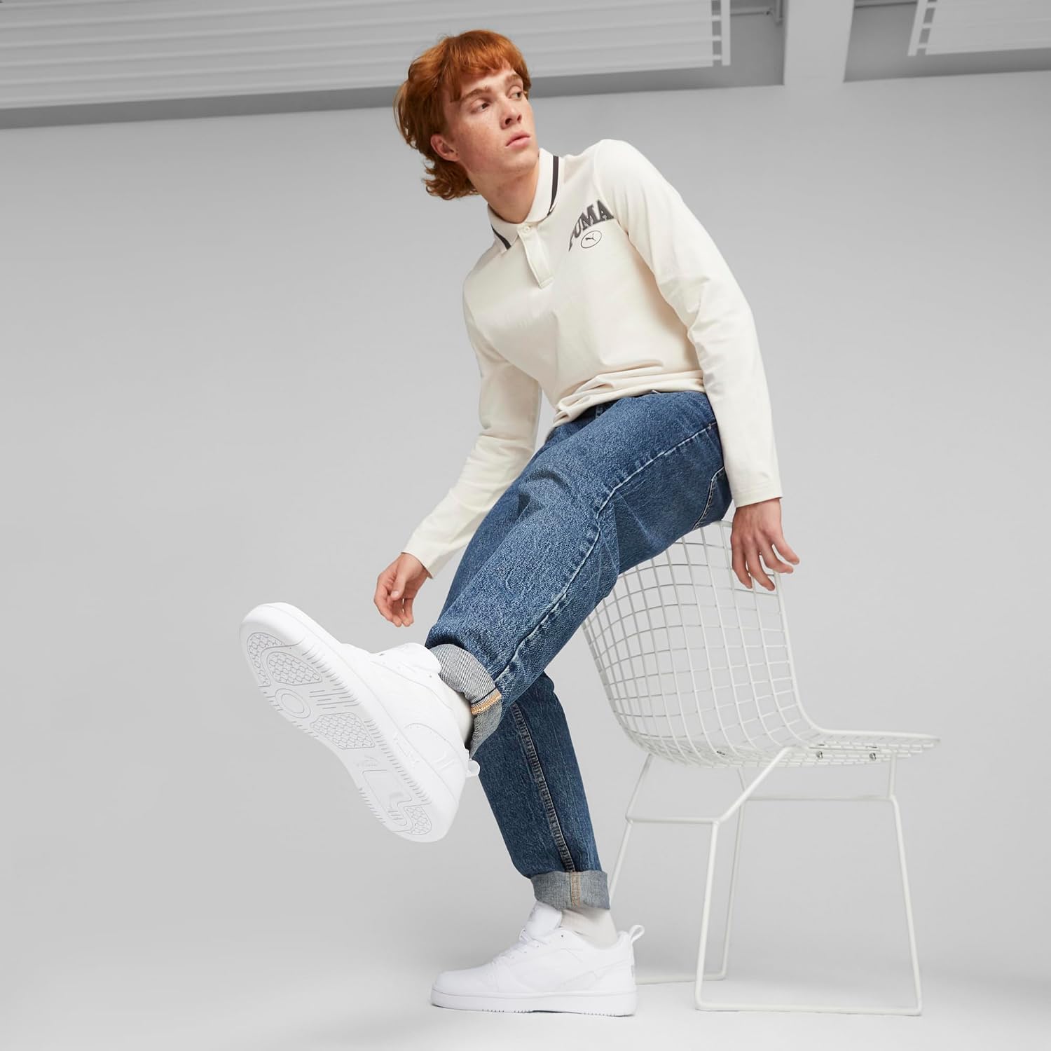 Detalle de PUMA Rebound V6 Low – Alltags-Sneaker mit Leder-Optik und markanten Details