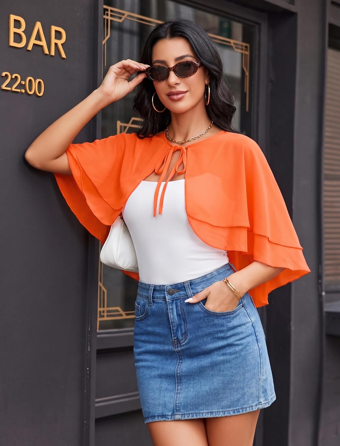 Detalle 2 de Avidlove Chiffon Capelet