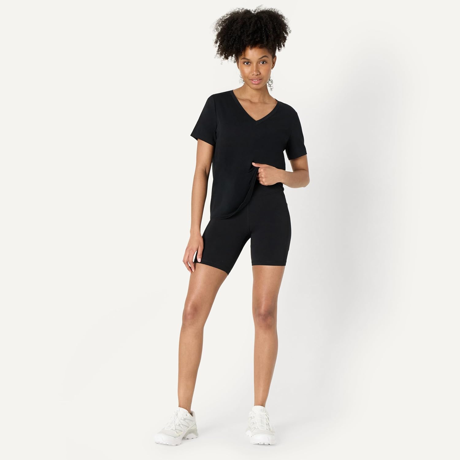 Detalle de Amazon Essentials Women's Active Soft Cotton Modal Blend V-Neck Tee