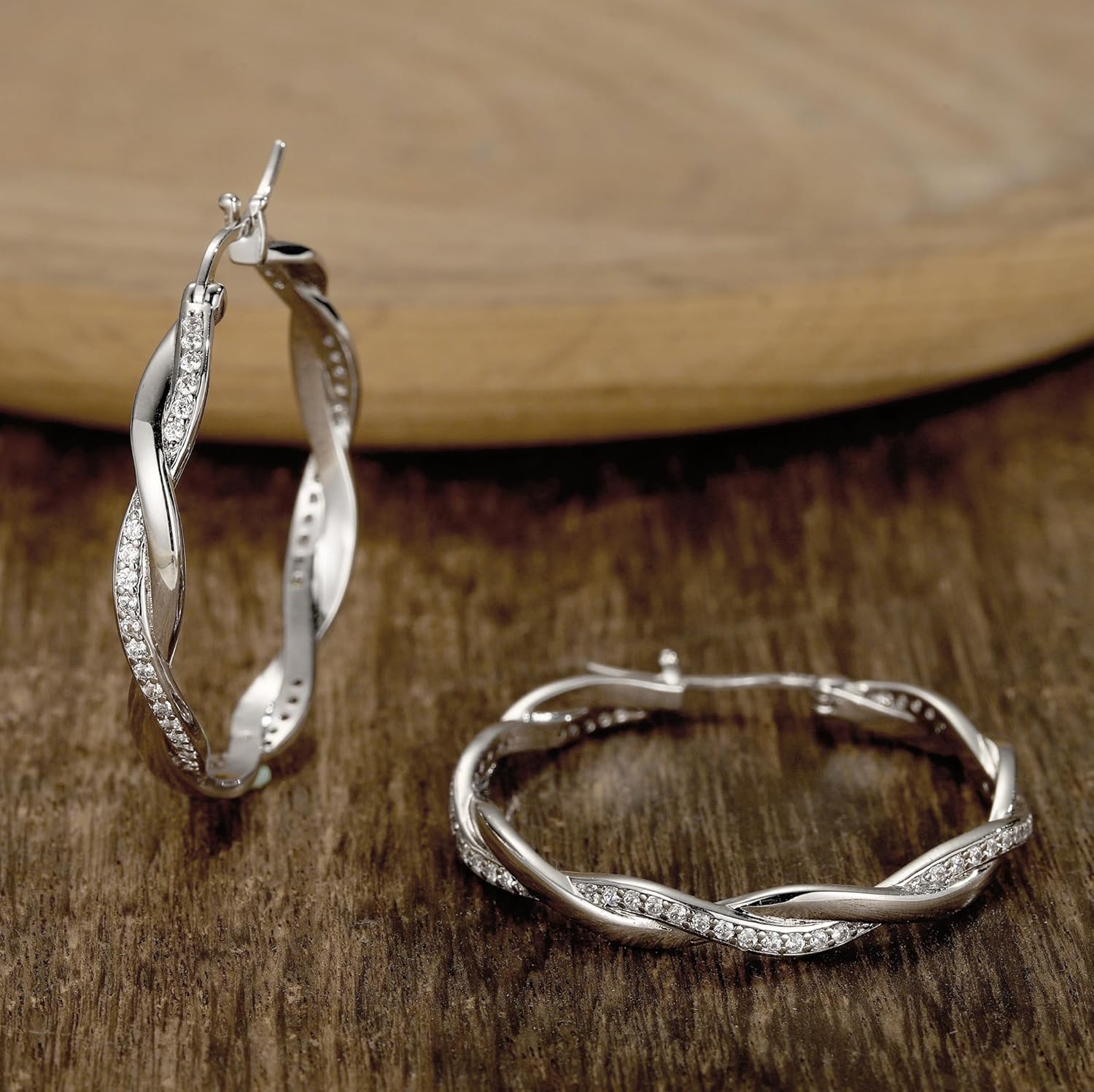 Thumbnail 3 de Macachii 925 Sterling Silver Twisted Hoop Earrings with Zirconia