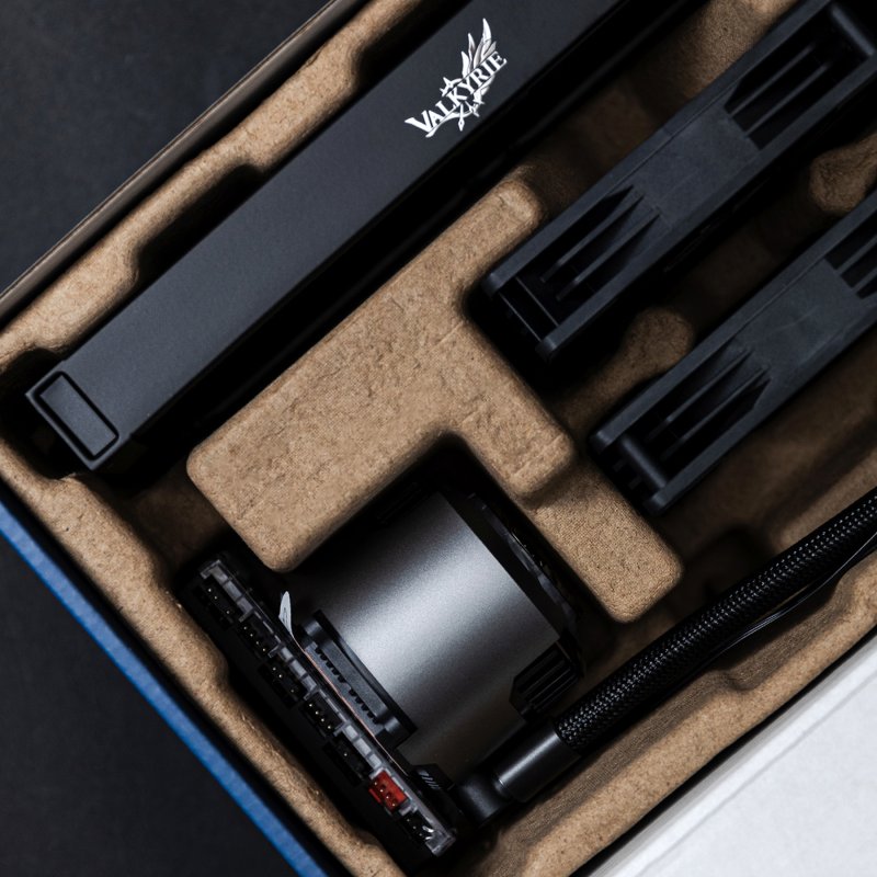 Detalle 2 de Valkyrie Jarn 360 ARGB, refrigeración líquida AIO negra para CPU