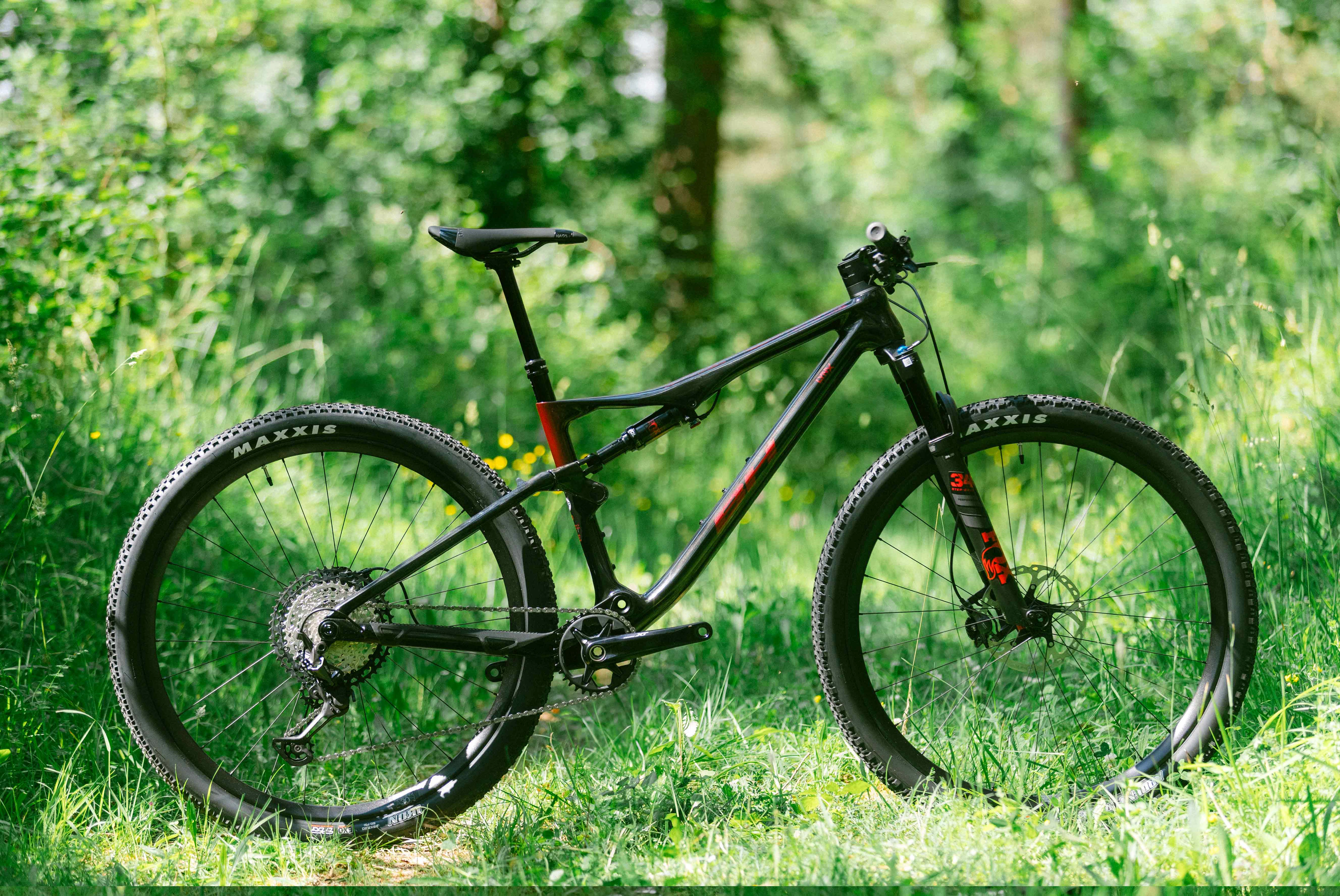 Thumbnail 1 de BH LYNX RACE 6.0 — Bicicleta de montaña 🚴♂️