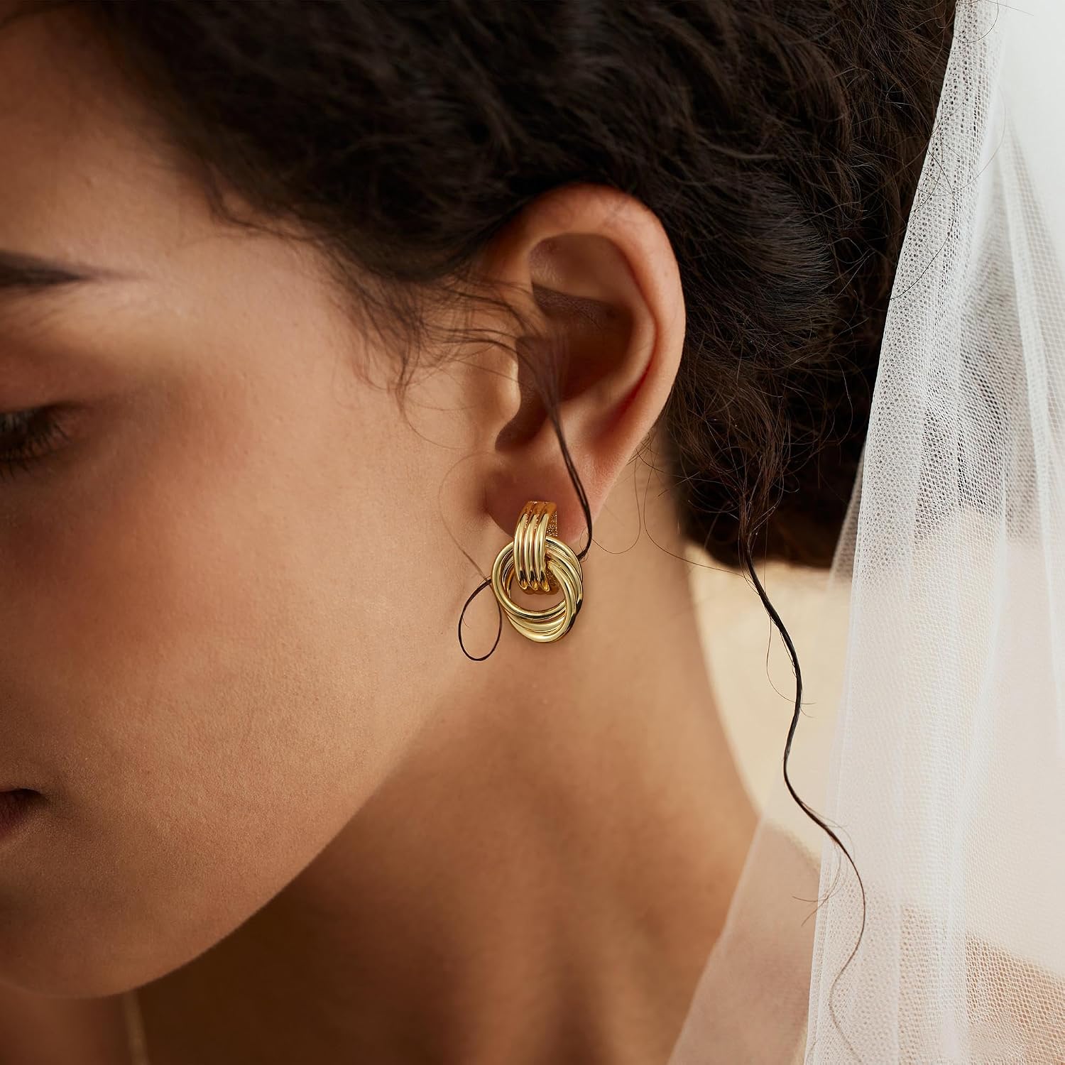 Thumbnail 2 de SHERLOVE Knot Earrings 18k Gold
