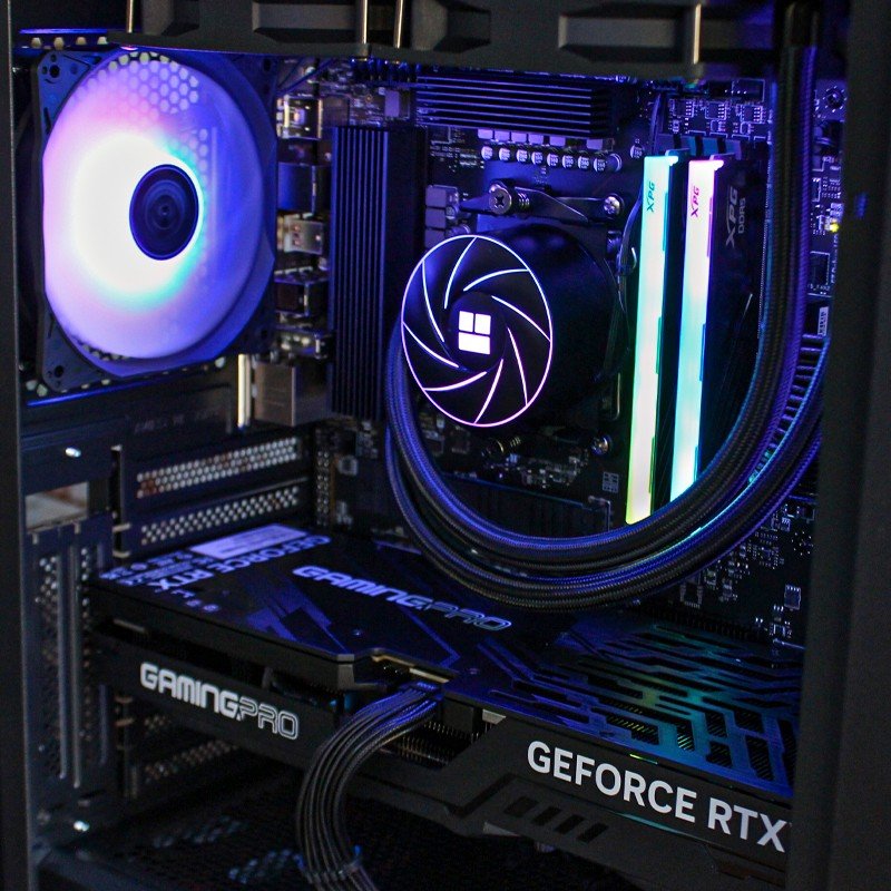 Thumbnail 1 de Pcm Aeon Liminal AMD Ryzen 9 7900/32 GB RAM/1 TB SSD / RTX 5070 Ti 16 GB – Windows 11 Pro