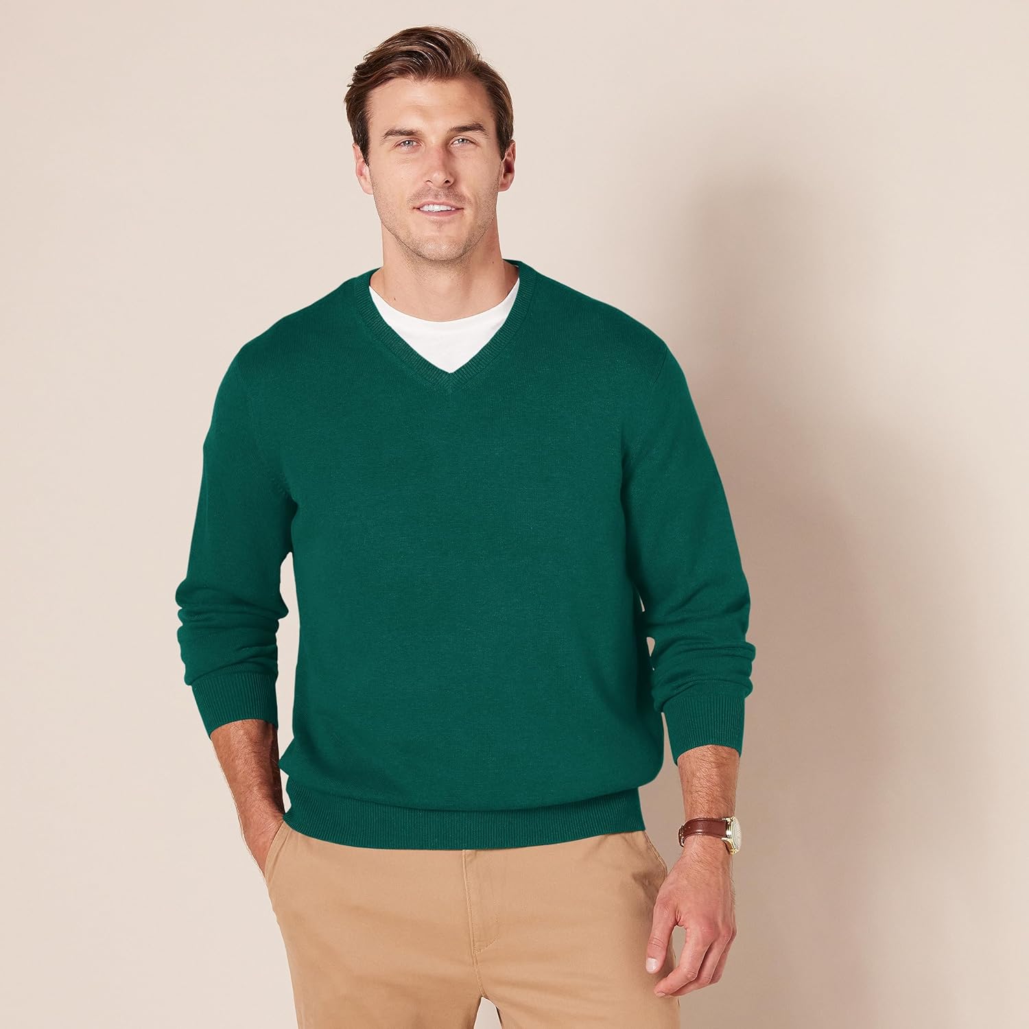 Thumbnail 4 de Amazon Essentials Men’s V-Neck Pullover Jumper (Big & Tall) – 100% Cotton everyday knit