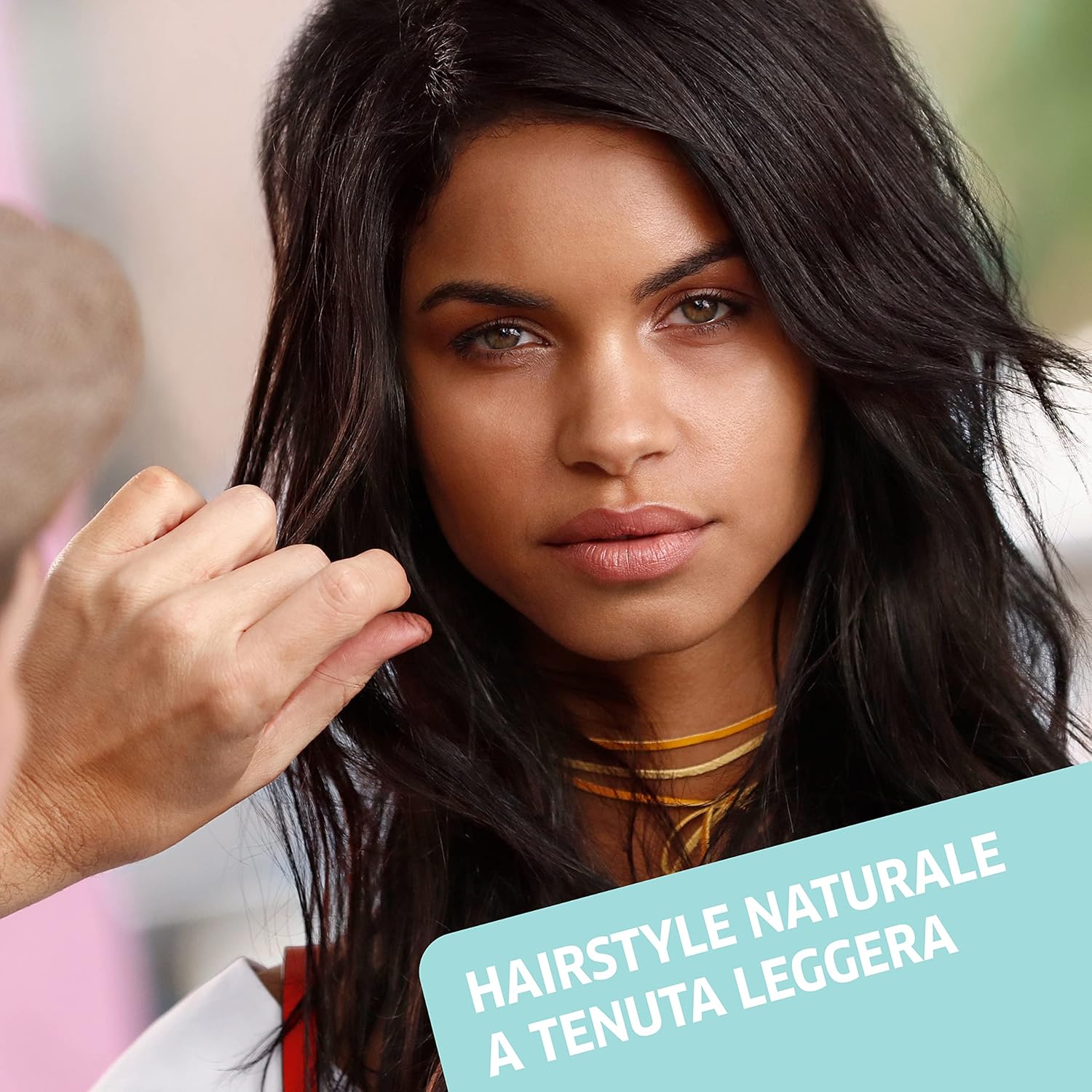 Thumbnail 2 de Wella Professionals EIMI Mistify Me Light: Lacca spray modellante per tenuta morbida (500 ml)
